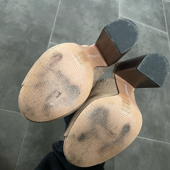 BCBG Maxazria Brown Suede Mules - Picture 4 of 4